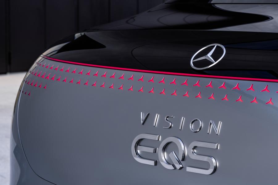Логотип Mercedes-Benz Vision EQS 2019 года  (фото 22 из 54)